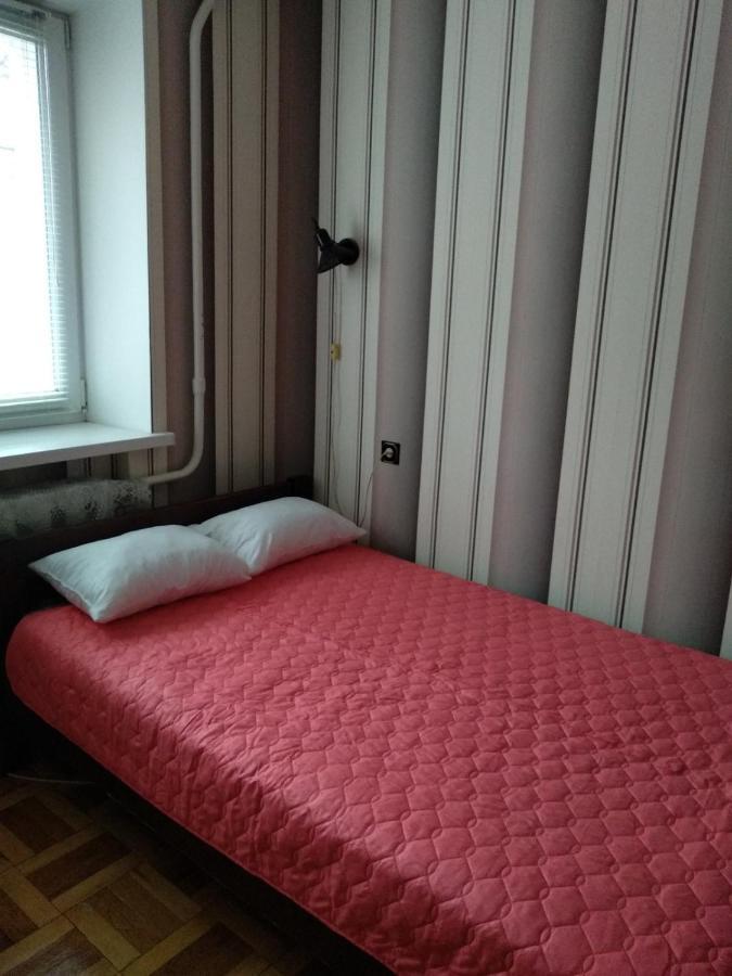4-X Apartments Center Wi-Fi С 3-Мя Спальнями 95М2 Chernihiv Exterior foto